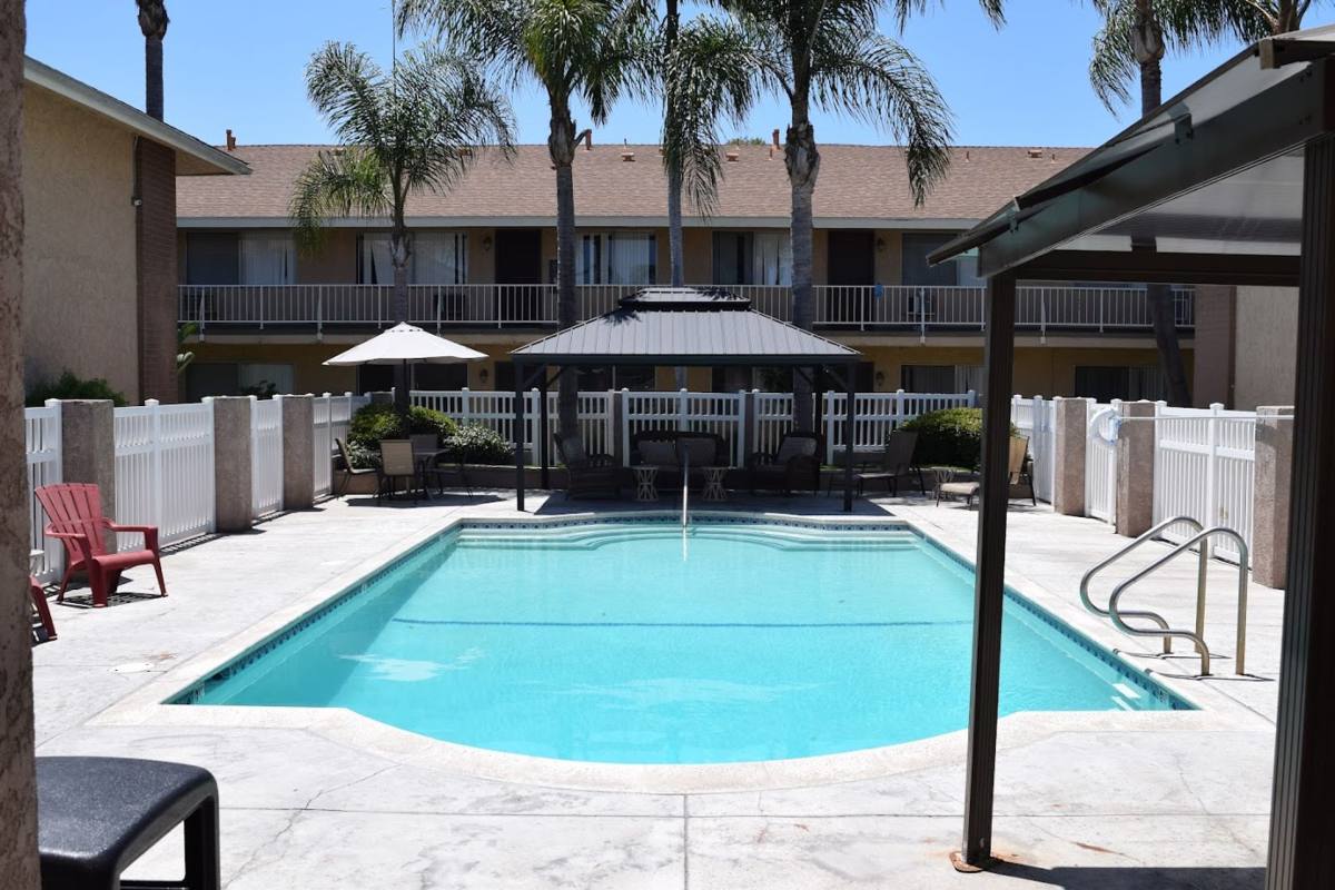 Apartment for rent at 627 S Velare St, Anaheim, CA 92804