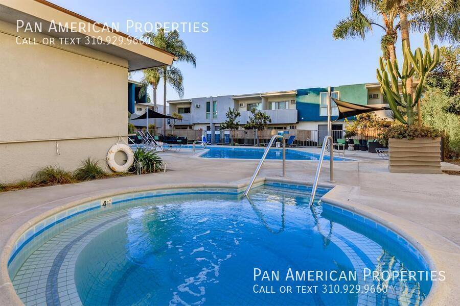 Apartment for rent at 11152 Wallingsford Rd, Los Alamitos, CA 90720