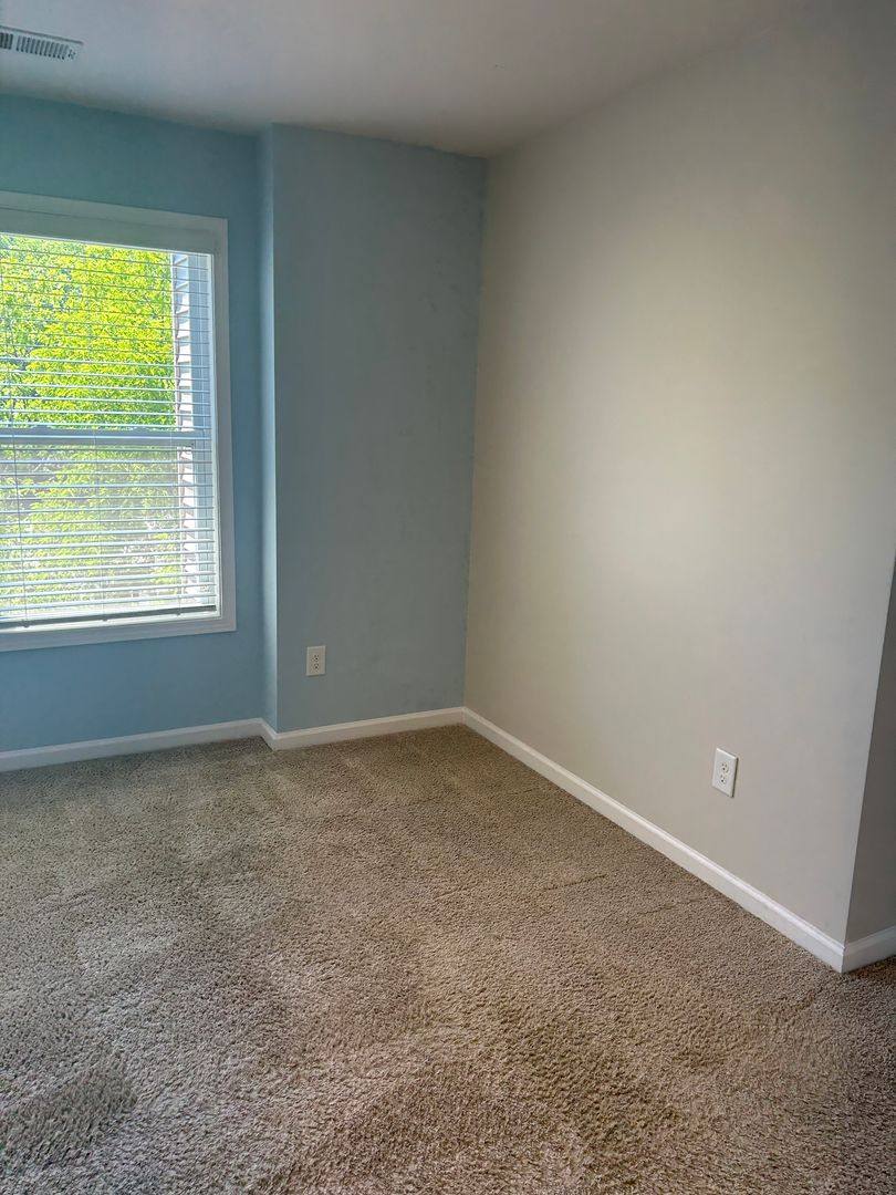 Townhouse for rent at 534 Big Sur Loop, Asheville, NC 28806
