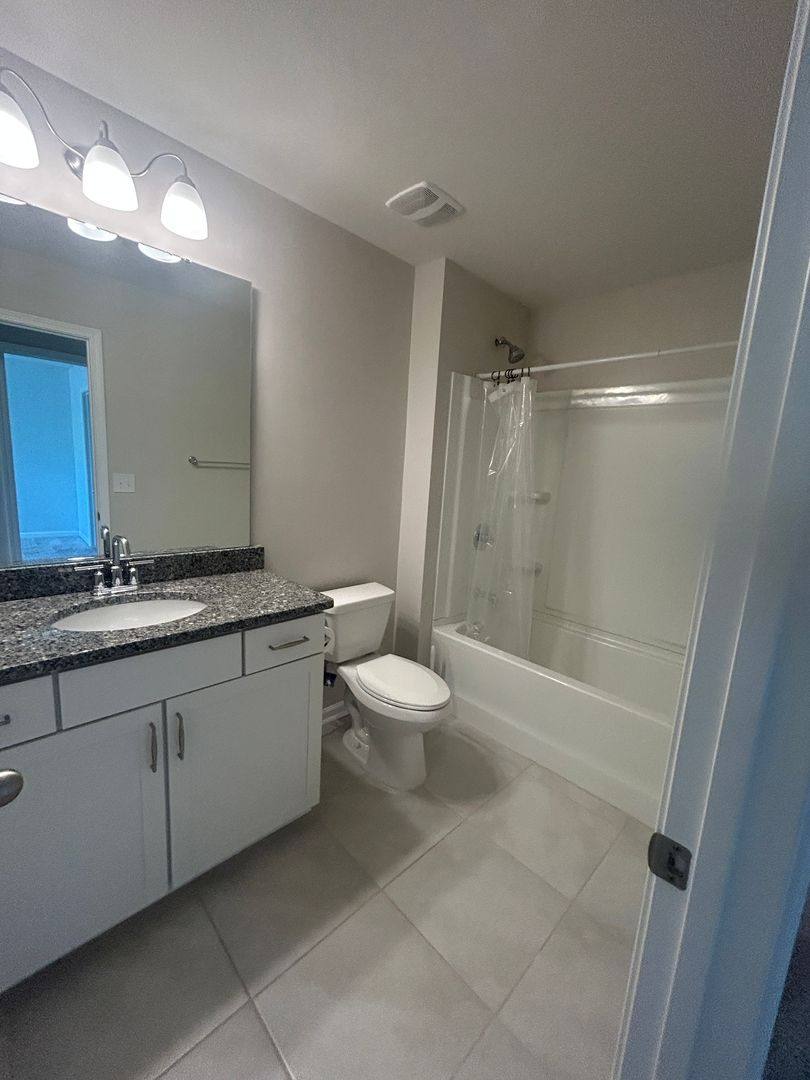 Townhouse for rent at 534 Big Sur Loop, Asheville, NC 28806