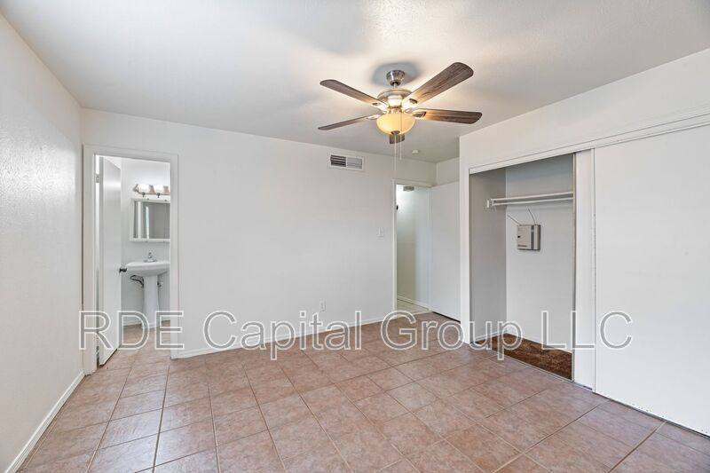 House for rent at 447 Vincent St, Cedar Hill, TX 75104