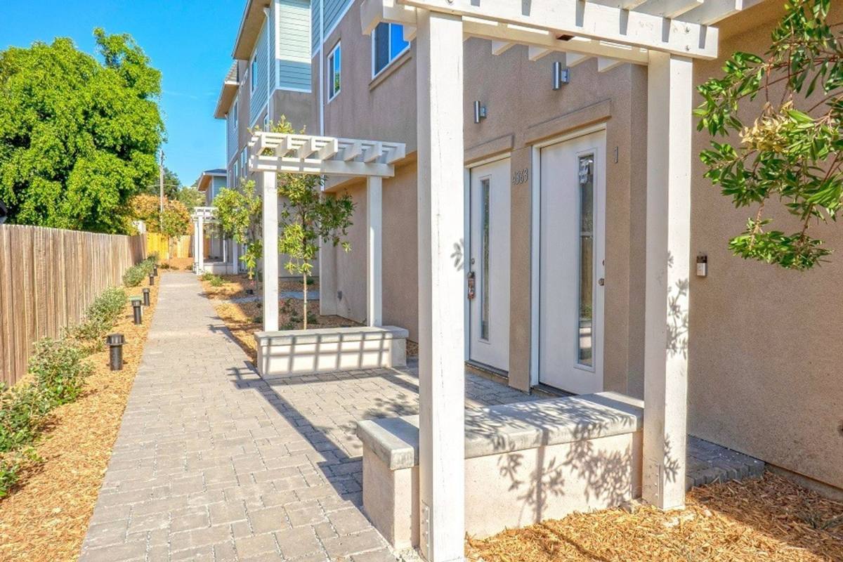 Apartment for rent at 4355-4363 Rosebud Lane, La Mesa, CA 91941