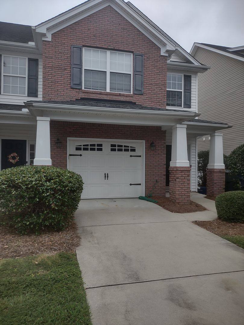 House for rent at 27 Braiden Manor Rd, Columbia, SC 29209