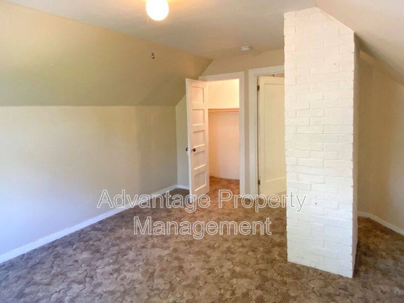 Apartment for rent at 2613 NW Grant Ave #2, Corvallis, OR 97330