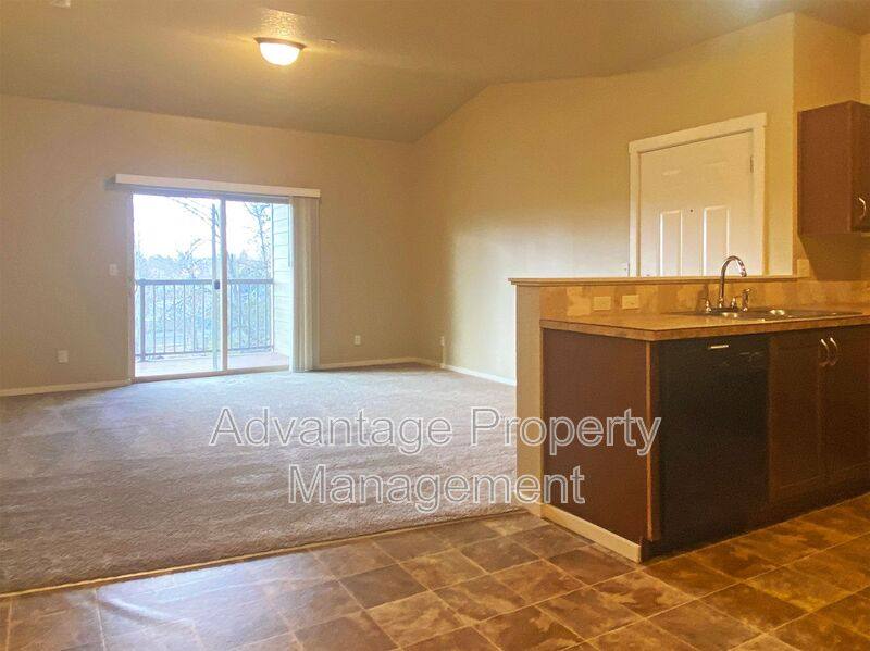 Apartment for rent at 523 N Catron Place #9, Monmouth, OR 97361