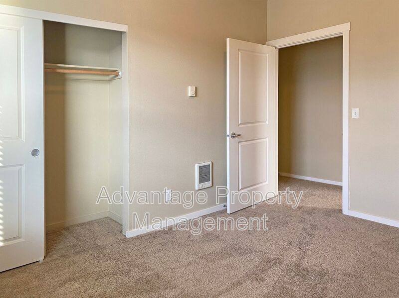 Apartment for rent at 523 N Catron Place #9, Monmouth, OR 97361