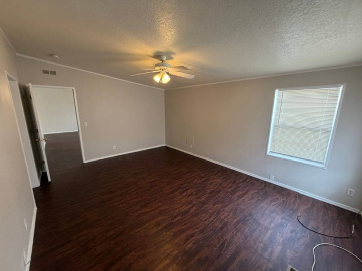 House for rent at 11615 E Elliot Dr, Mayer, AZ 86333