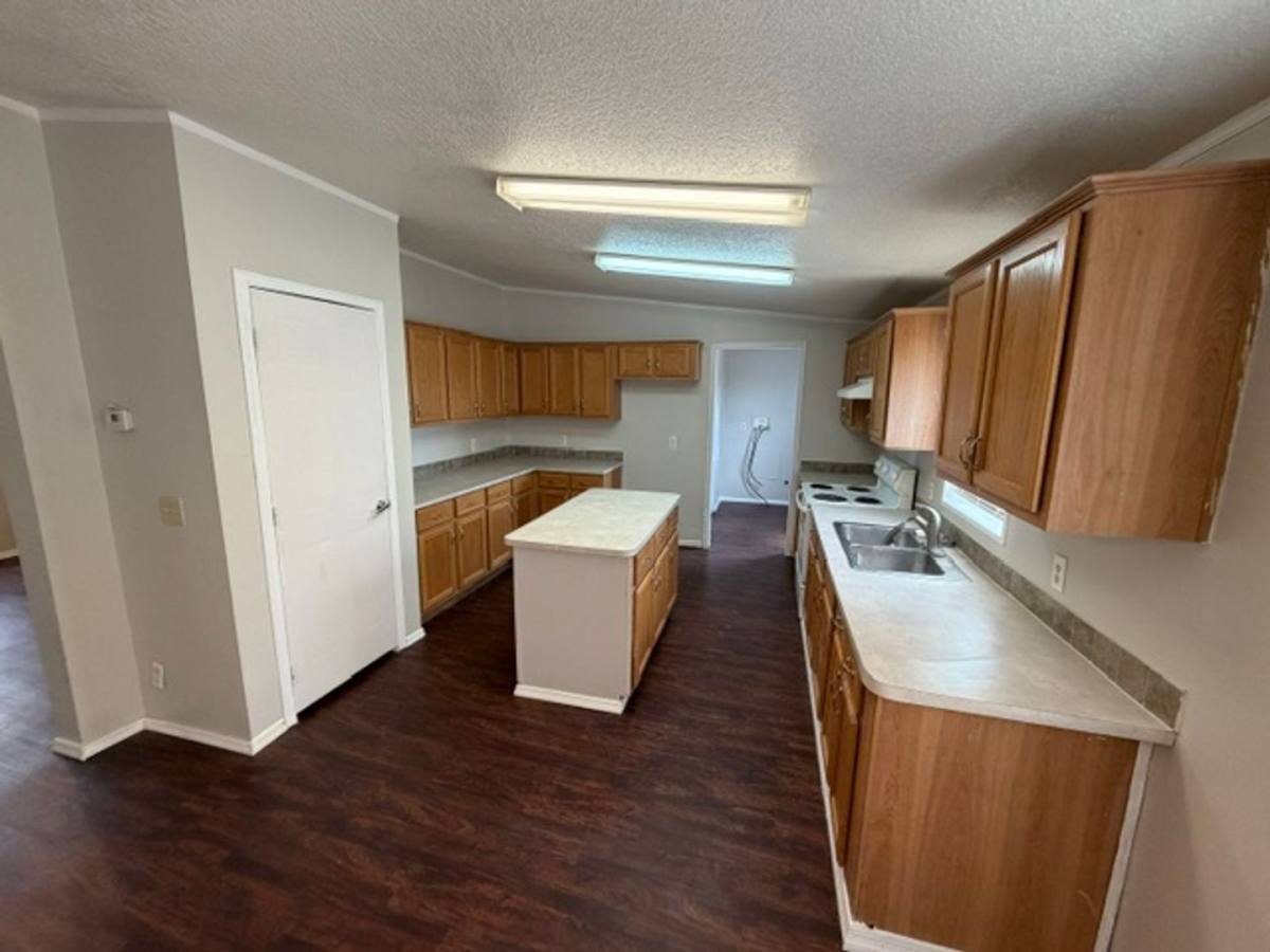 House for rent at 11615 E Elliot Dr, Mayer, AZ 86333