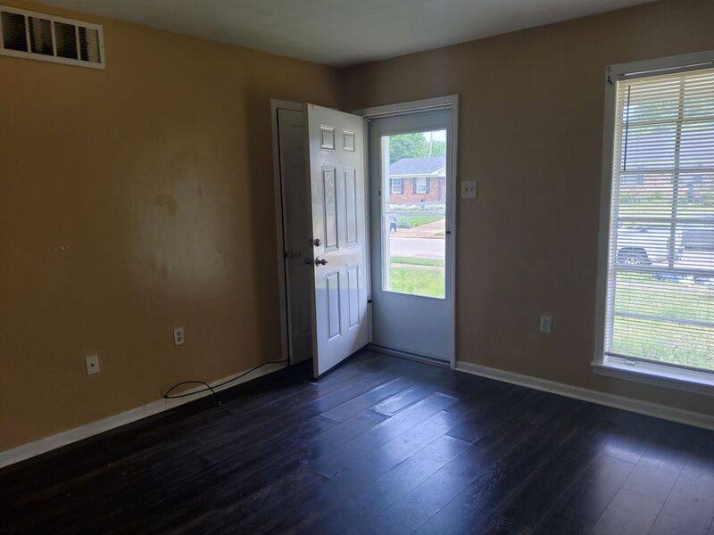 House for rent at 2771 Northmeade Ave, Memphis, TN 38127