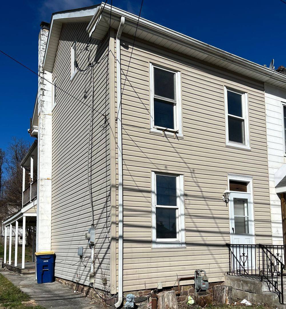 House for rent at 84 S Front St, York Haven, PA 17370