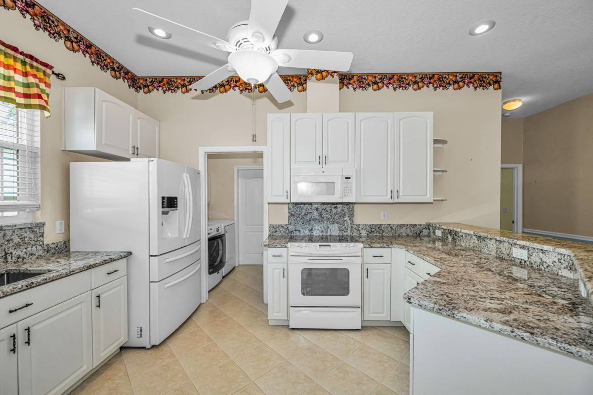 Townhouse for rent at 2644 Tottenham Dr, New Port Richey, FL 34655