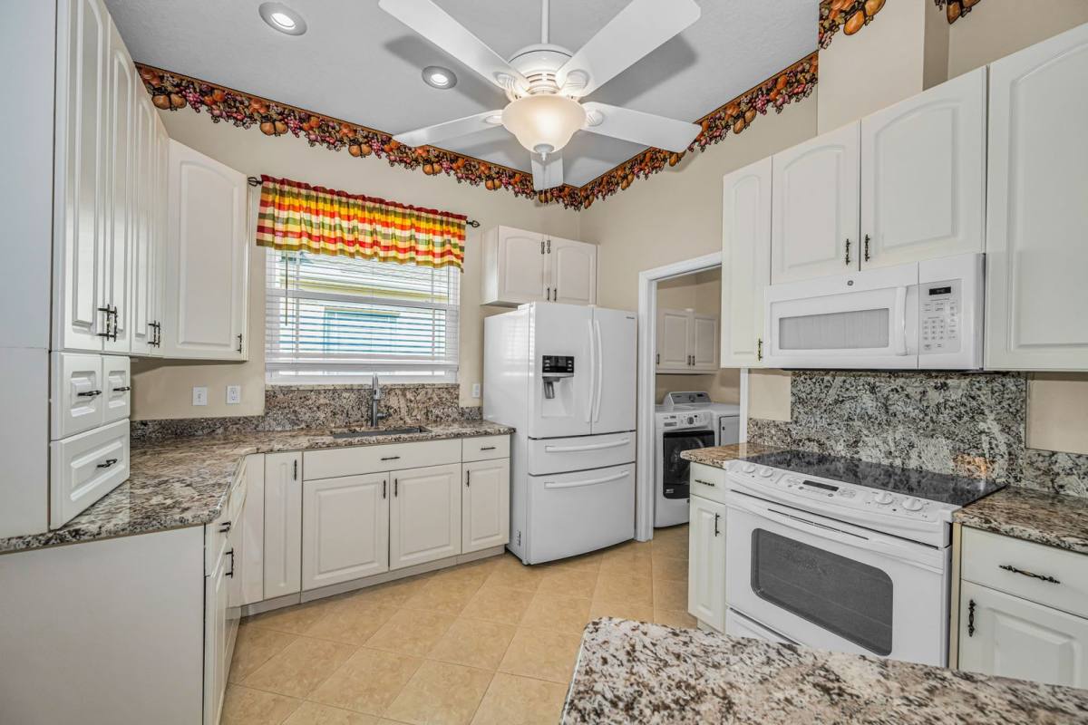 Townhouse for rent at 2644 Tottenham Dr, New Port Richey, FL 34655