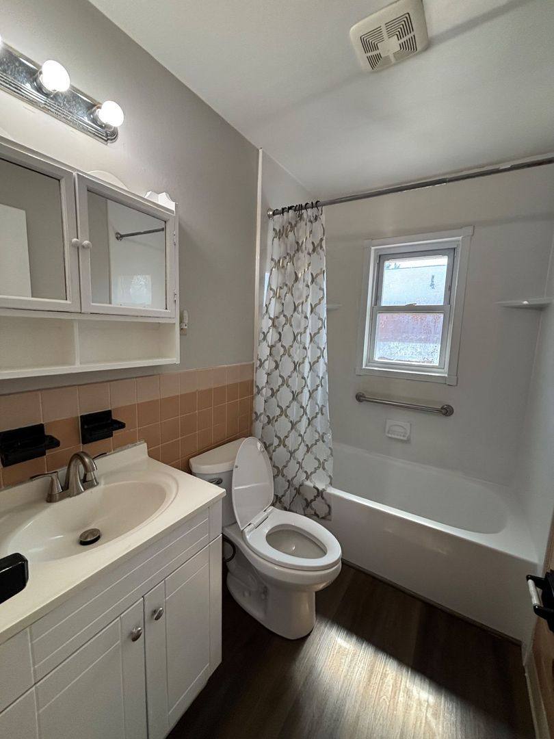 House for rent at 8 Rip Rap Rd, Hampton, VA 23669