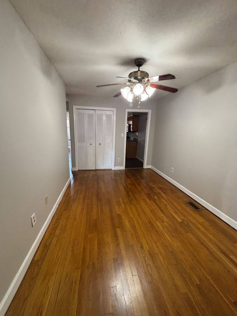 House for rent at 8 Rip Rap Rd, Hampton, VA 23669