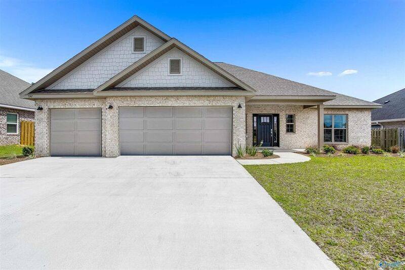 House for rent at 22879 Ansley Dr, Athens, AL 35613