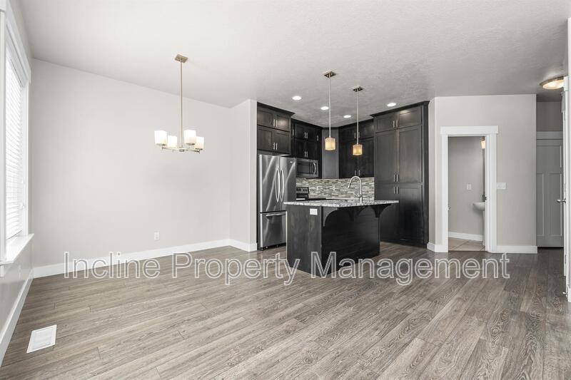 Townhouse for rent at 626 N Preserve Dr, Vineyard, UT 84059