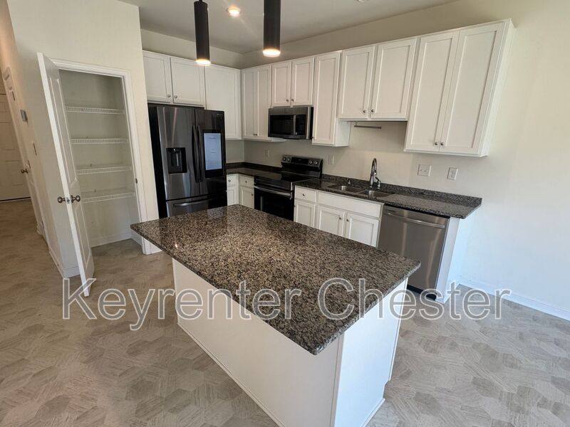 Townhouse for rent at 11425 Claimont Mill Dr, Chester, VA 23831