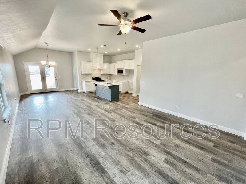 House for rent at 9100 Yassir Blvd, Yukon, OK 73099