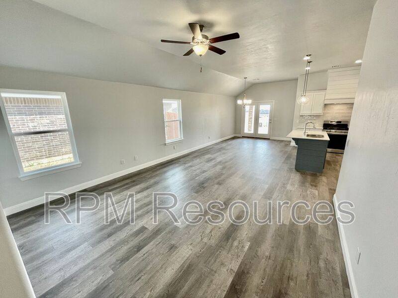 House for rent at 9100 Yassir Blvd, Yukon, OK 73099