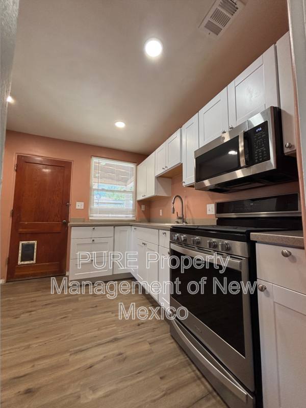 House for rent at 1104 Acoma, Farmington, NM 87401