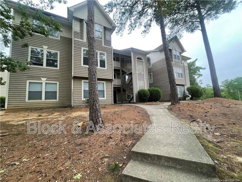 Condo for rent at 1000 Wood Creek Dr #9, Fayetteville, NC 28314