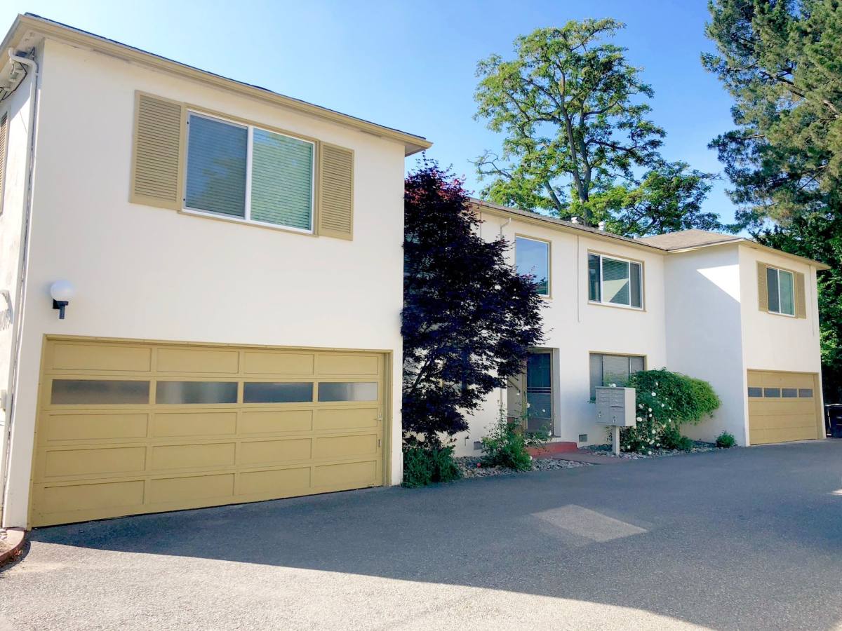 Apartment for rent at 1025 Laurel St, Menlo Park, CA 94025