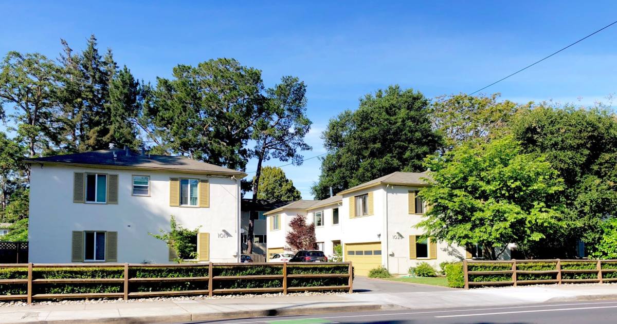 Apartment for rent at 1025 Laurel St, Menlo Park, CA 94025