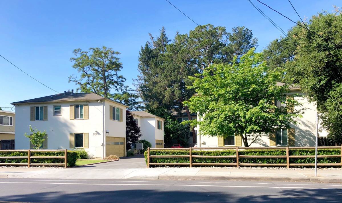 Apartment for rent at 1025 Laurel St, Menlo Park, CA 94025