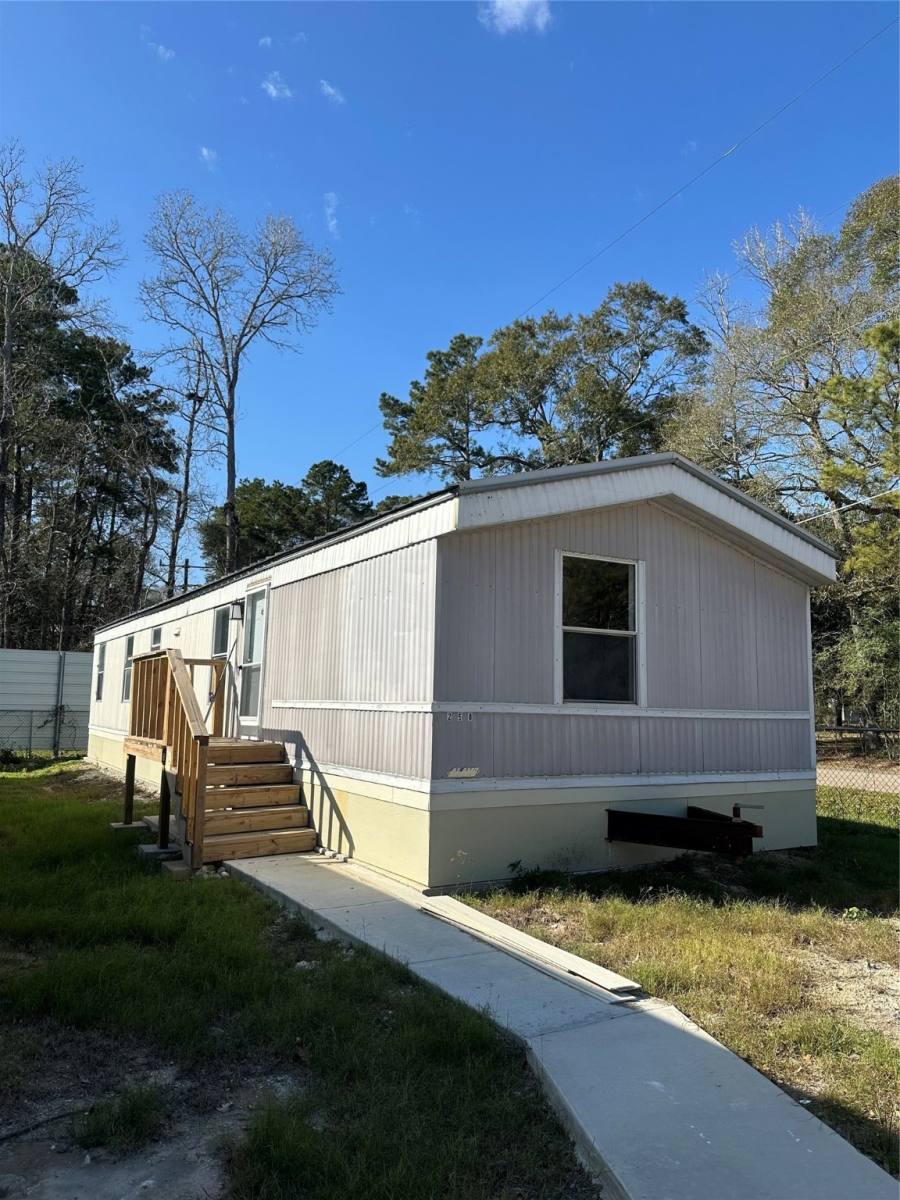 House for rent at 21504 Mexican John Rd, New Caney, TX 77357