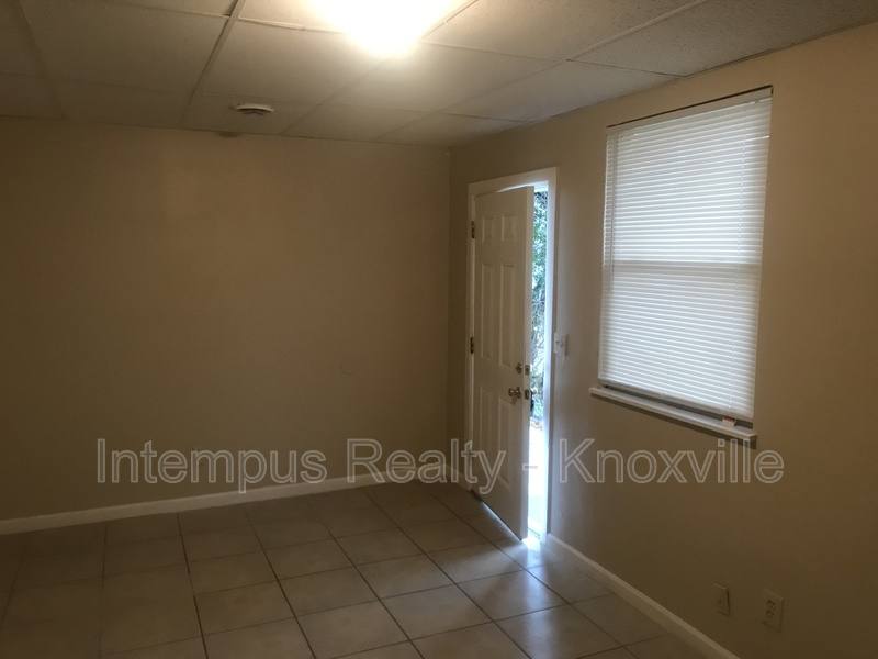 Apartment for rent at 5611 Lon Roberts Dr #5, Knoxville, TN 37918