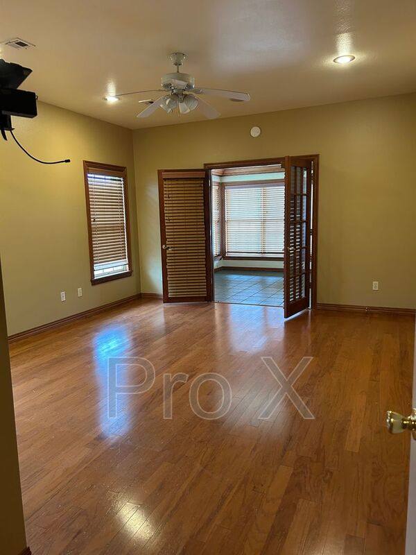 House for rent at 599 S Main St, Cave Springs, AR 72718