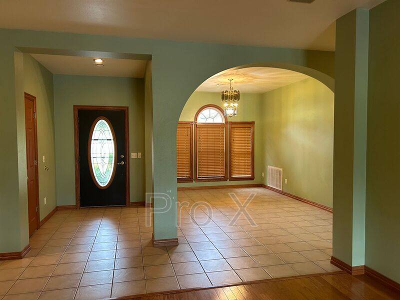 House for rent at 599 S Main St, Cave Springs, AR 72718
