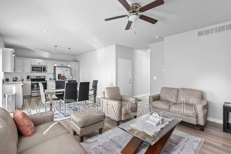 House for rent at 4736 NW 167th St, Urbandale, IA 50323