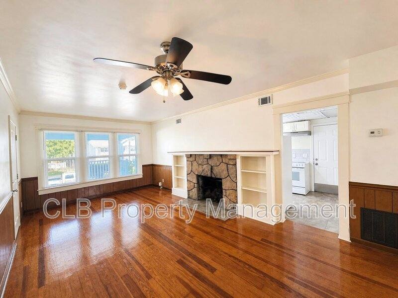 Apartment for rent at 431 N Grandview Ave, Daytona Beach, FL 32118
