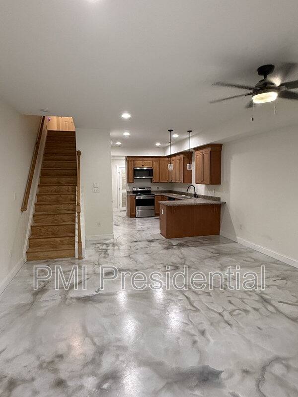 Townhouse for rent at 1107 N 27th St, Richmond, VA 23223