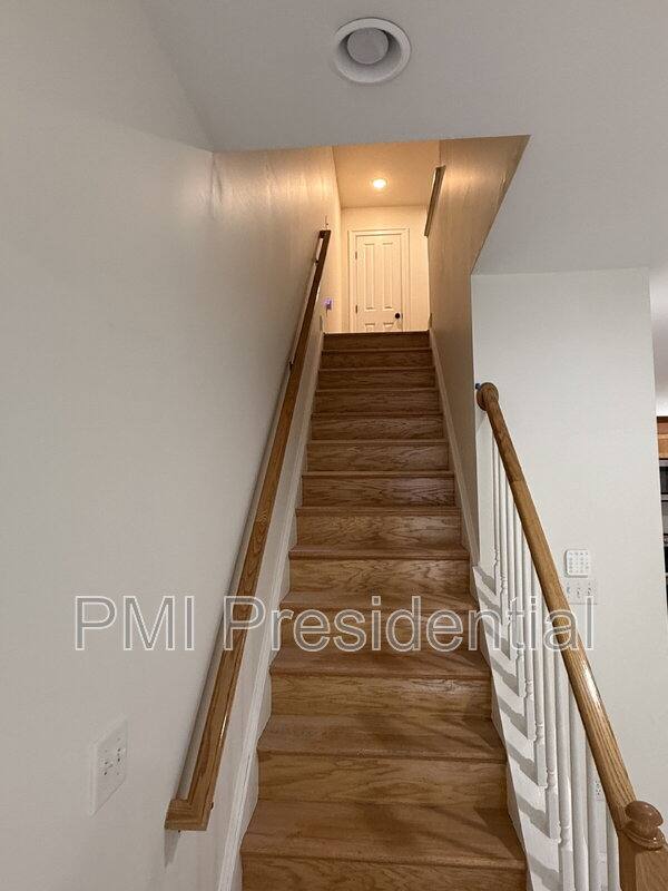 Townhouse for rent at 1107 N 27th St, Richmond, VA 23223