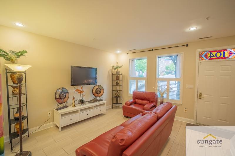 Townhouse for rent at 104 N Dallas St, Baltimore, MD 21231