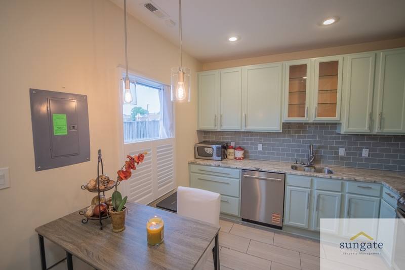 Townhouse for rent at 104 N Dallas St, Baltimore, MD 21231