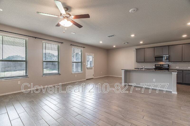 House for rent at 255 Kinsley Way, New Braunfels, TX 78130