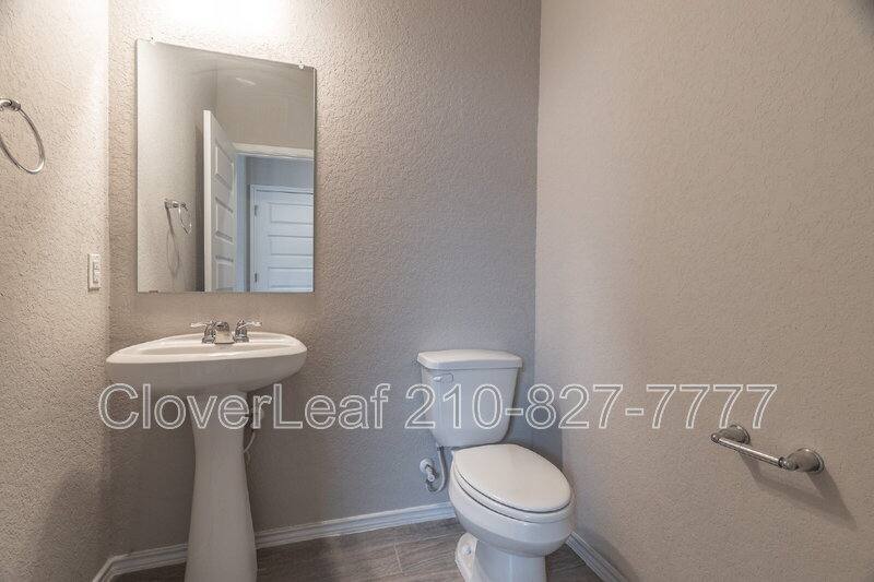 House for rent at 255 Kinsley Way, New Braunfels, TX 78130