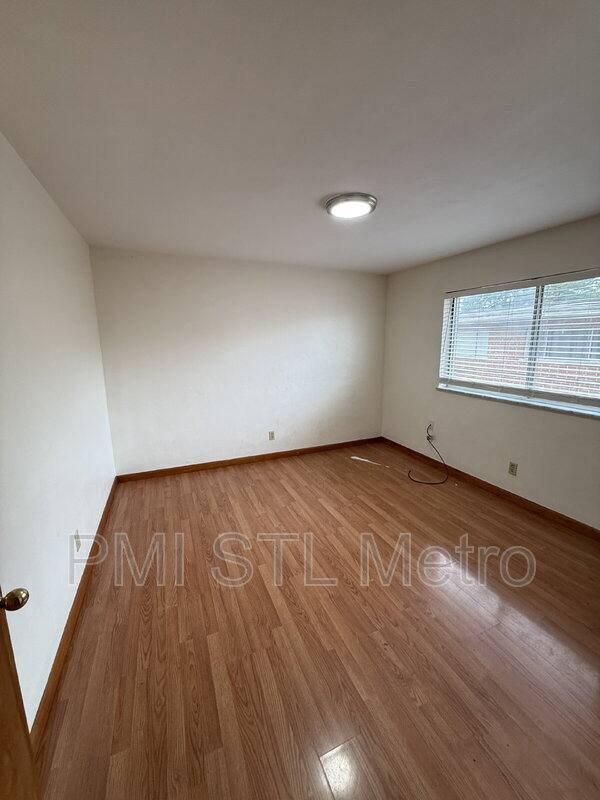 Apartment for rent at 4838 S Broadway St #C, Saint Louis, MO 63111