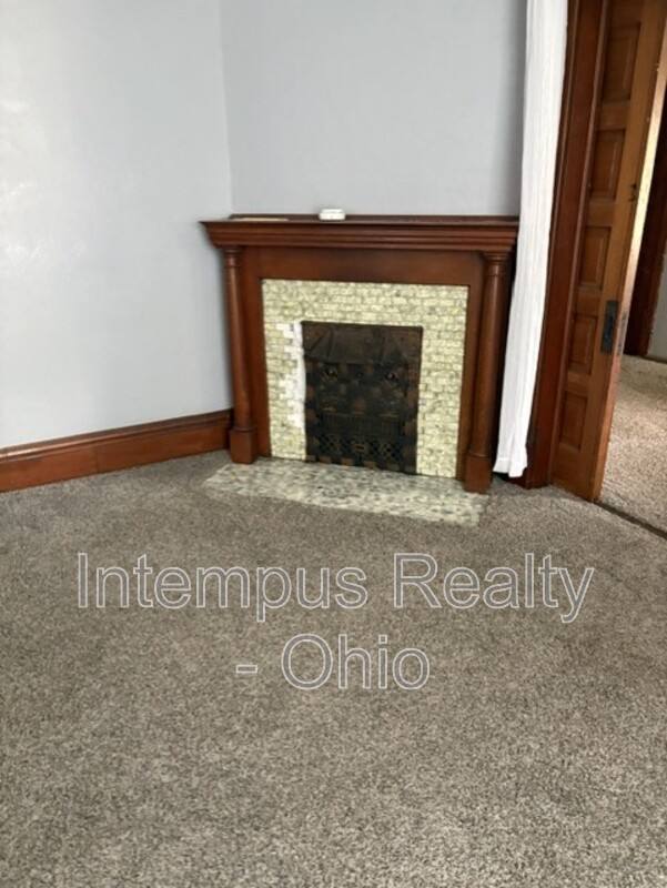 Apartment for rent at 35 Neil St #1, Niles, OH 44446