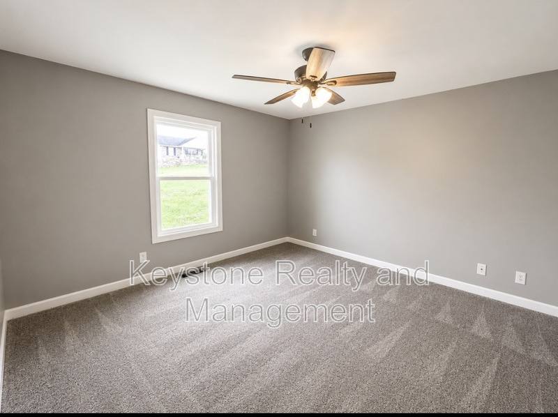 House for rent at 1318 Chucker Dr, Clarksville, TN 37042