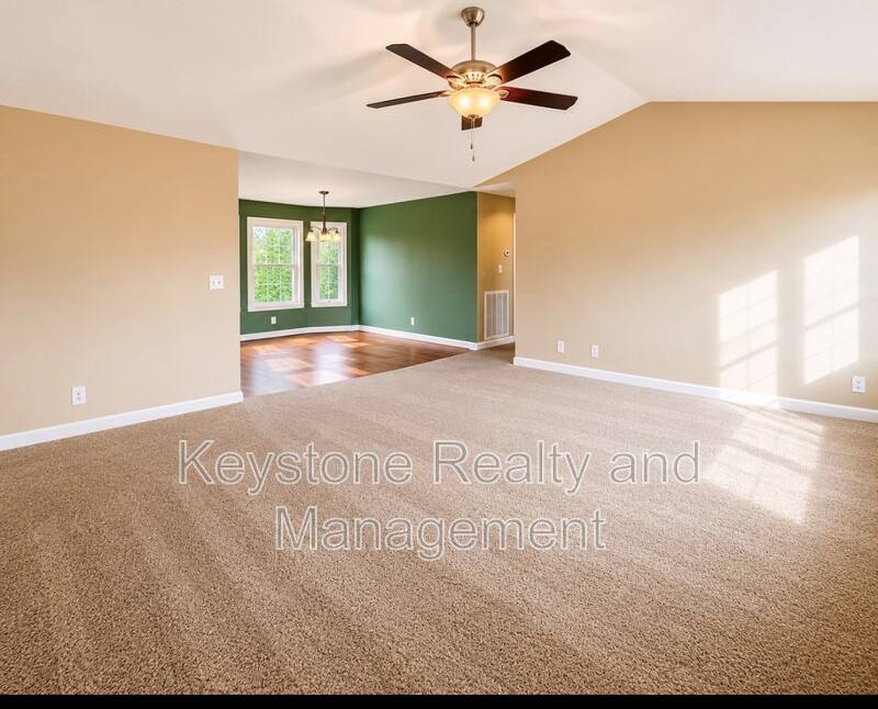 House for rent at 1318 Chucker Dr, Clarksville, TN 37042