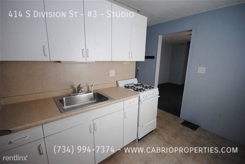 Apartment for rent at 414 S Division St, Ann Arbor, MI 48104
