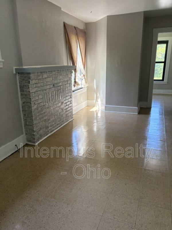 House for rent at 539 Falls Ave #3, Youngstown, OH 44502