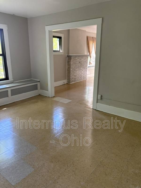 House for rent at 539 Falls Ave #3, Youngstown, OH 44502