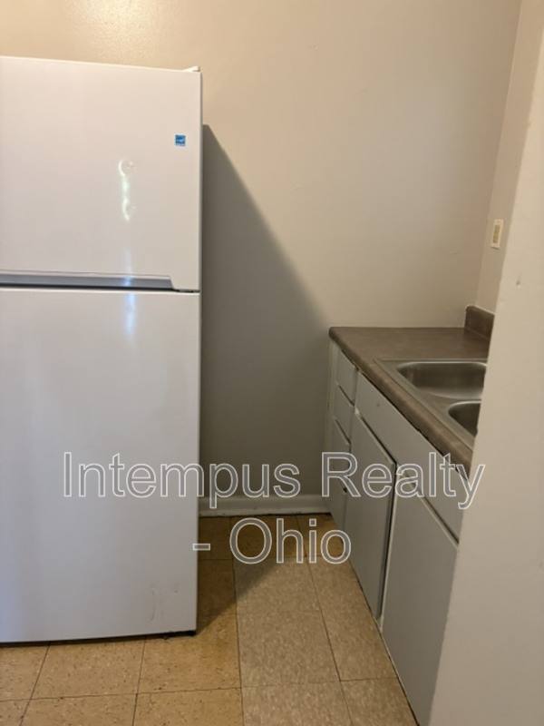House for rent at 539 Falls Ave #3, Youngstown, OH 44502