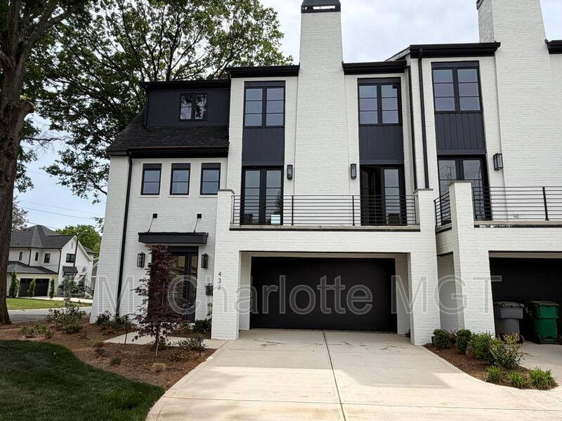 House for rent at 432 Dover Ave, Charlotte, NC 28209