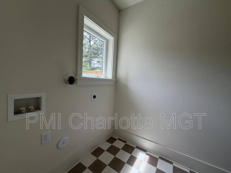 House for rent at 432 Dover Ave, Charlotte, NC 28209